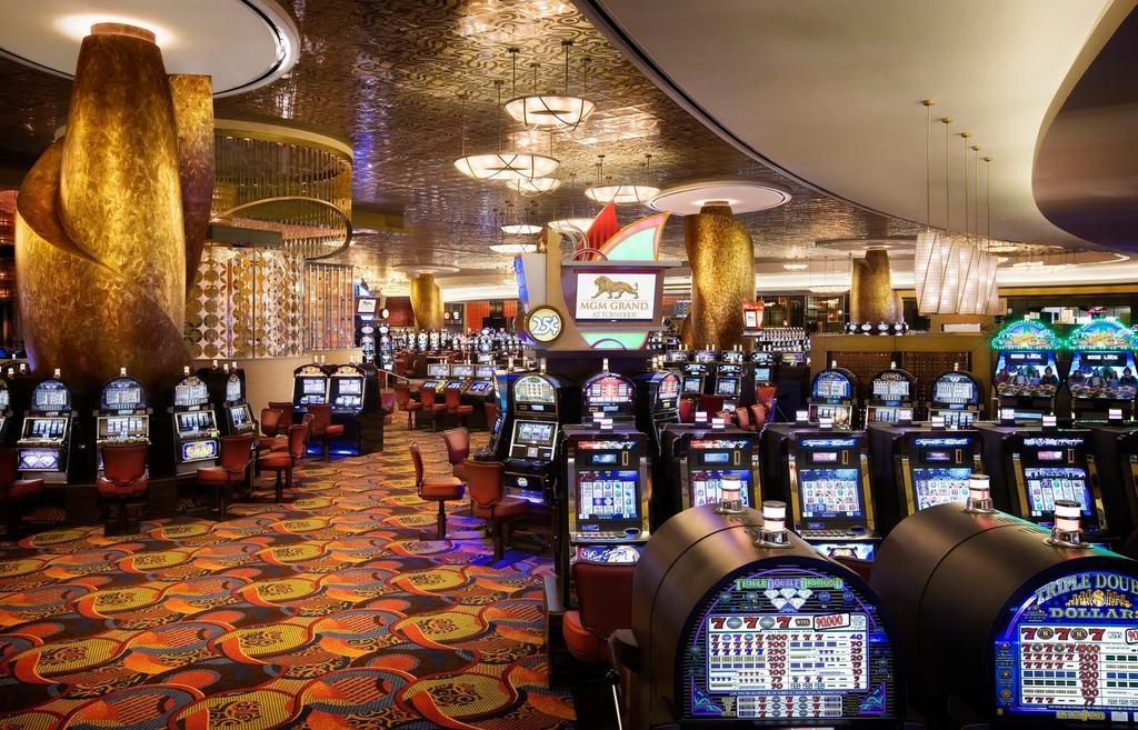 Hotel The Fox Tower At Foxwoods Ledyard Exterior foto